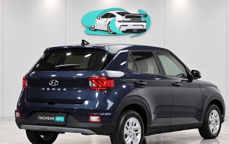 Hyundai Venue I, 2022 год, 1 656 500 рублей, 2 фотография