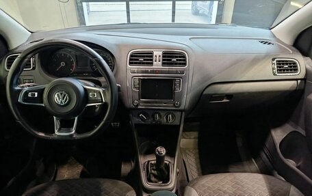 Volkswagen Polo VI (EU Market), 2018 год, 999 000 рублей, 9 фотография