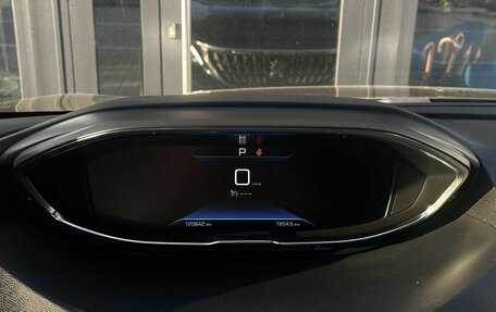 Peugeot 3008 II, 2019 год, 1 730 000 рублей, 9 фотография