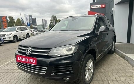 Volkswagen Touareg III, 2014 год, 1 940 000 рублей, 3 фотография