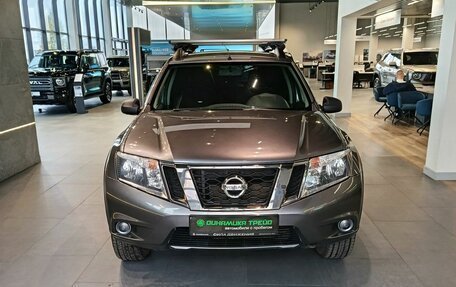 Nissan Terrano III, 2017 год, 1 049 000 рублей, 2 фотография