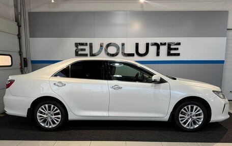 Toyota Camry, 2016 год, 1 749 000 рублей, 3 фотография