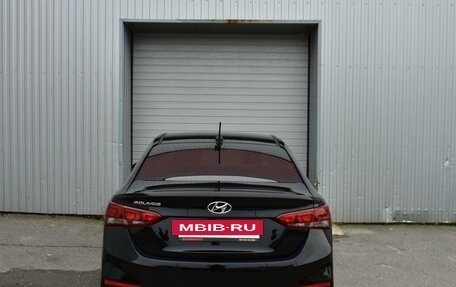 Hyundai Solaris II рестайлинг, 2017 год, 949 000 рублей, 5 фотография