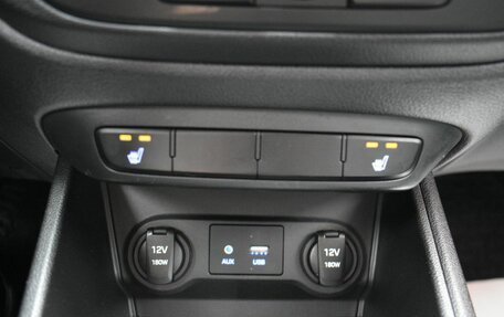 Hyundai Solaris II рестайлинг, 2017 год, 949 000 рублей, 14 фотография