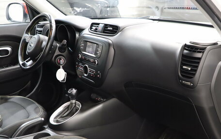 KIA Soul II рестайлинг, 2016 год, 1 450 000 рублей, 17 фотография