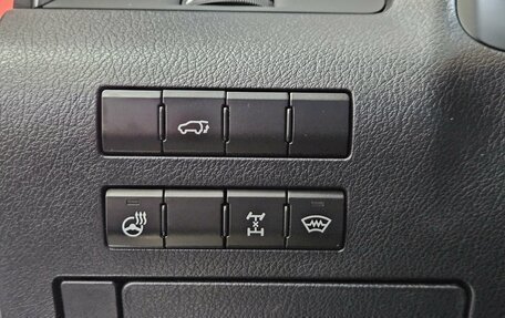 Lexus RX IV рестайлинг, 2019 год, 4 200 000 рублей, 17 фотография