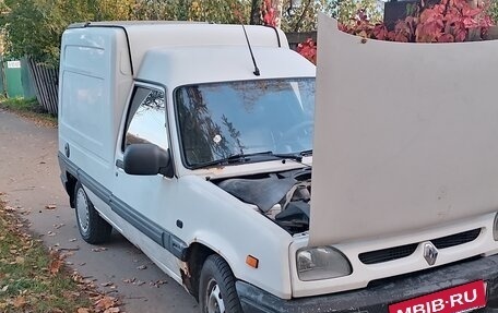 Renault Rapid, 1991 год, 190 000 рублей, 6 фотография