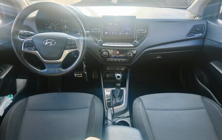 Hyundai Solaris II рестайлинг, 2021 год, 1 400 000 рублей, 8 фотография
