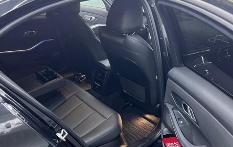 BMW 3 серия, 2020 год, 3 690 000 рублей, 10 фотография