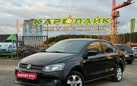 Volkswagen Polo VI (EU Market), 2013 год, 869 000 рублей, 2 фотография