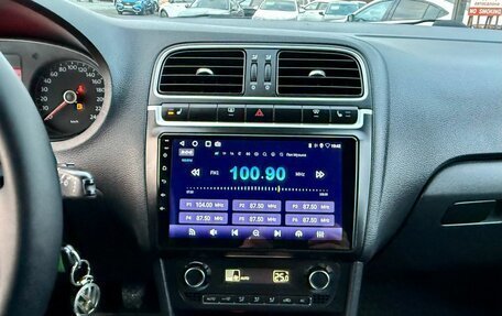 Volkswagen Polo VI (EU Market), 2013 год, 869 000 рублей, 18 фотография