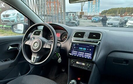 Volkswagen Polo VI (EU Market), 2013 год, 869 000 рублей, 23 фотография