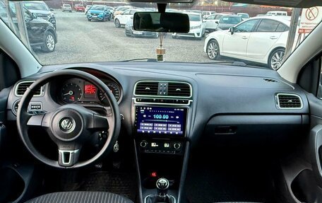 Volkswagen Polo VI (EU Market), 2013 год, 869 000 рублей, 17 фотография