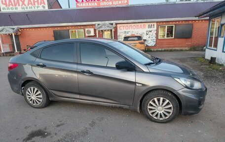 Hyundai Solaris II рестайлинг, 2011 год, 620 000 рублей, 6 фотография