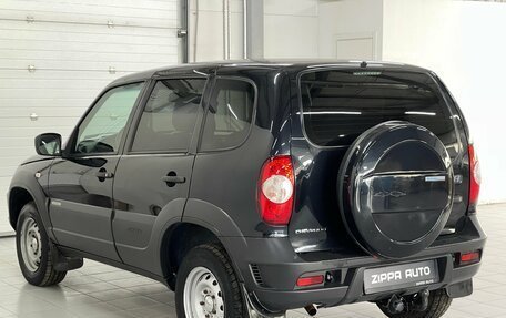 Chevrolet Niva I рестайлинг, 2018 год, 849 000 рублей, 6 фотография