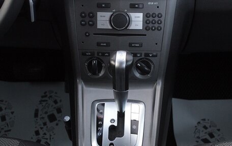 Opel Antara I, 2011 год, 890 000 рублей, 9 фотография