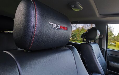 Toyota Sequoia II рестайлинг, 2021 год, 9 600 000 рублей, 8 фотография