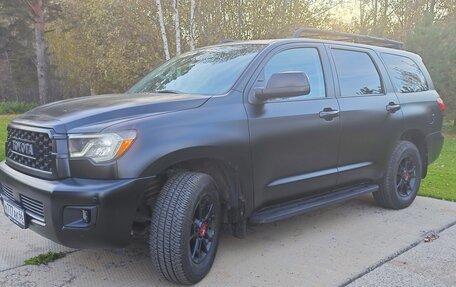Toyota Sequoia II рестайлинг, 2021 год, 9 600 000 рублей, 4 фотография