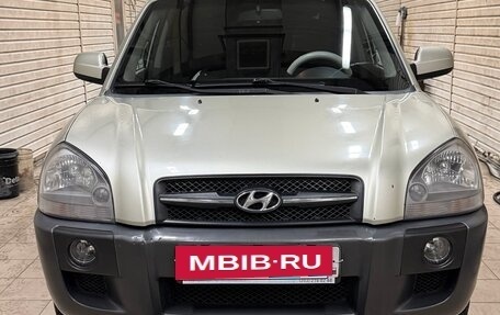 Hyundai Tucson III, 2008 год, 970 000 рублей, 3 фотография