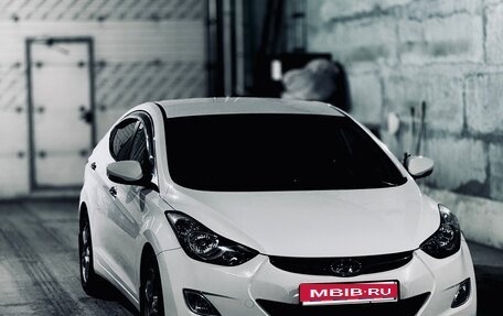 Hyundai Avante, 2011 год, 1 100 000 рублей, 1 фотография