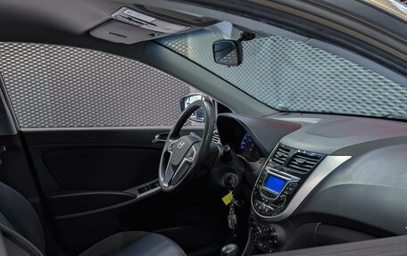 Hyundai Solaris II рестайлинг, 2013 год, 850 000 рублей, 23 фотография