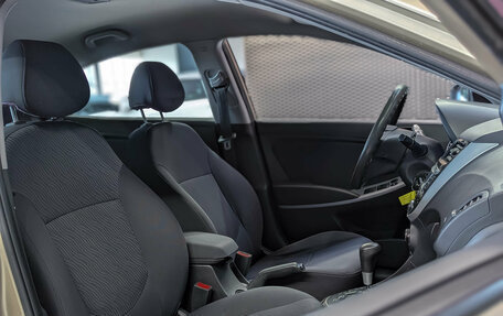 Hyundai Solaris II рестайлинг, 2013 год, 850 000 рублей, 25 фотография