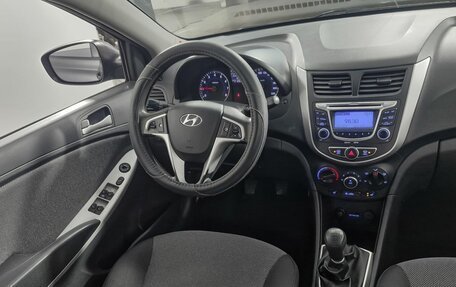 Hyundai Solaris II рестайлинг, 2012 год, 629 000 рублей, 13 фотография