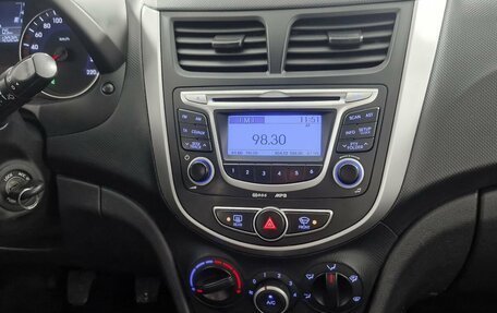 Hyundai Solaris II рестайлинг, 2012 год, 629 000 рублей, 15 фотография