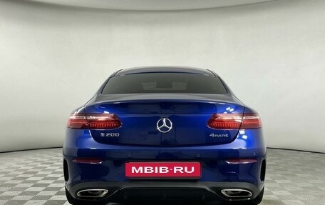 Mercedes-Benz E-Класс, 2019 год, 4 529 000 рублей, 5 фотография