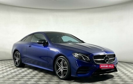 Mercedes-Benz E-Класс, 2019 год, 4 529 000 рублей, 31 фотография