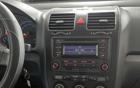Volkswagen Jetta VI, 2007 год, 489 000 рублей, 10 фотография