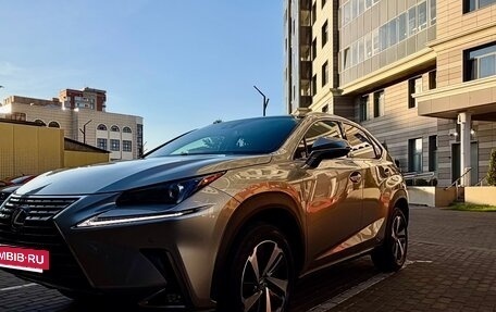 Lexus NX I, 2021 год, 4 250 000 рублей, 16 фотография