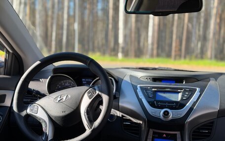 Hyundai Avante, 2011 год, 1 100 000 рублей, 6 фотография