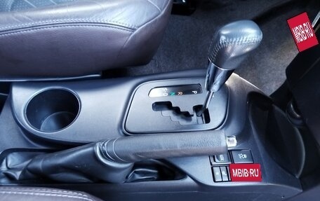 Toyota iQ, 2009 год, 1 095 000 рублей, 28 фотография