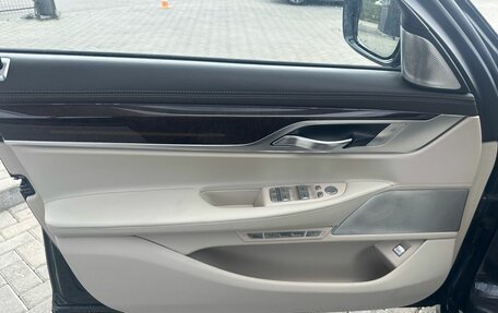 BMW 7 серия, 2015 год, 3 500 000 рублей, 8 фотография