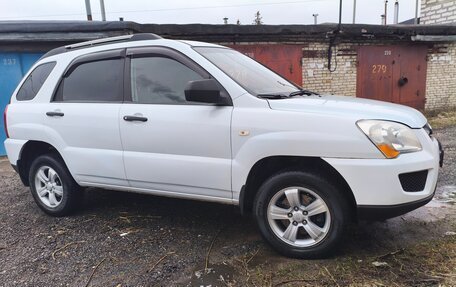 KIA Sportage II, 2009 год, 670 000 рублей, 3 фотография