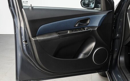 Chevrolet Cruze II, 2013 год, 889 000 рублей, 11 фотография