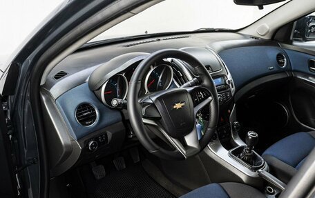 Chevrolet Cruze II, 2013 год, 889 000 рублей, 10 фотография