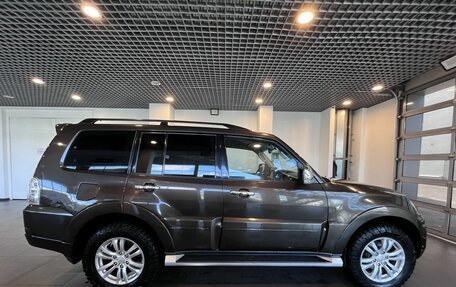 Mitsubishi Pajero IV, 2017 год, 3 170 000 рублей, 2 фотография