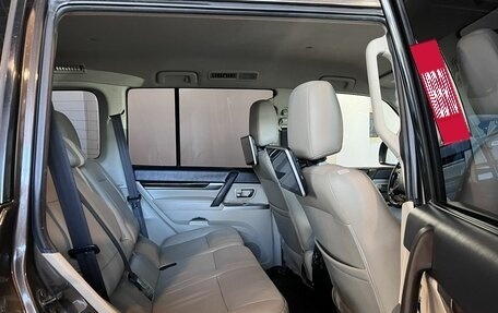 Mitsubishi Pajero IV, 2017 год, 3 170 000 рублей, 23 фотография