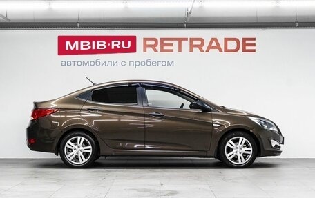 Hyundai Solaris II рестайлинг, 2014 год, 1 000 000 рублей, 5 фотография