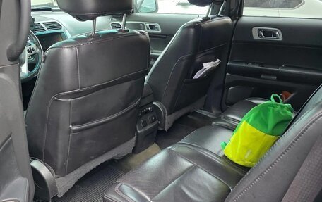 Ford Explorer VI, 2013 год, 1 350 000 рублей, 5 фотография