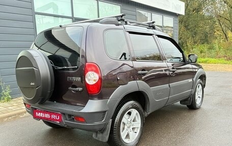 Chevrolet Niva I рестайлинг, 2017 год, 685 000 рублей, 4 фотография