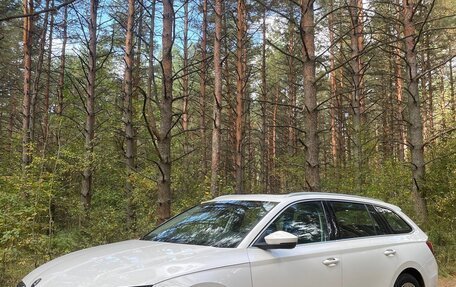 Skoda Octavia IV, 2022 год, 3 650 000 рублей, 2 фотография