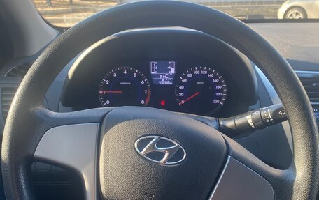 Hyundai Solaris II рестайлинг, 2016 год, 1 500 000 рублей, 9 фотография