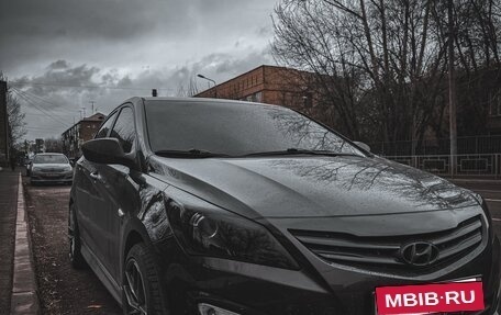 Hyundai Solaris II рестайлинг, 2016 год, 1 500 000 рублей, 3 фотография