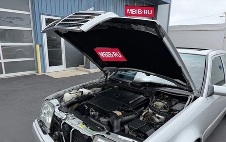 Mercedes-Benz E-Класс, 1993 год, 25 500 000 рублей, 14 фотография