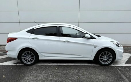 Hyundai Solaris II рестайлинг, 2014 год, 815 000 рублей, 4 фотография