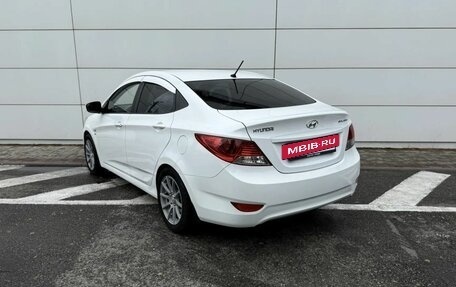 Hyundai Solaris II рестайлинг, 2014 год, 815 000 рублей, 7 фотография