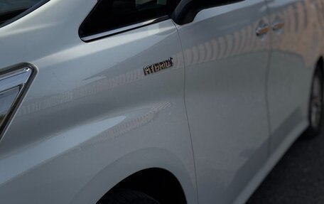 Toyota Vellfire II, 2018 год, 4 450 000 рублей, 9 фотография